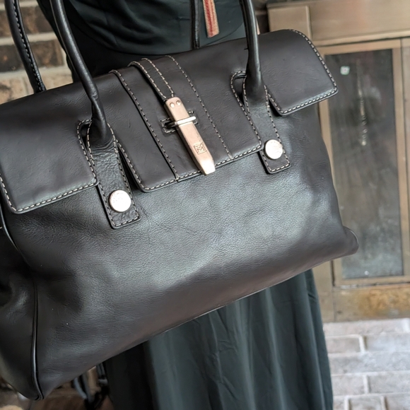 Michael Kors Black Leather Vintage Shoulder Bag - Picture 15 of 16